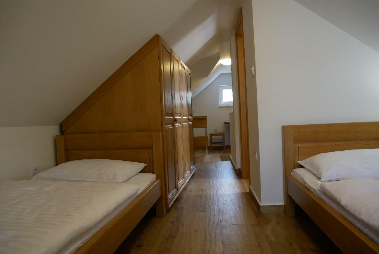 Guest House Jere Old Town Рогозниця Екстер'єр фото